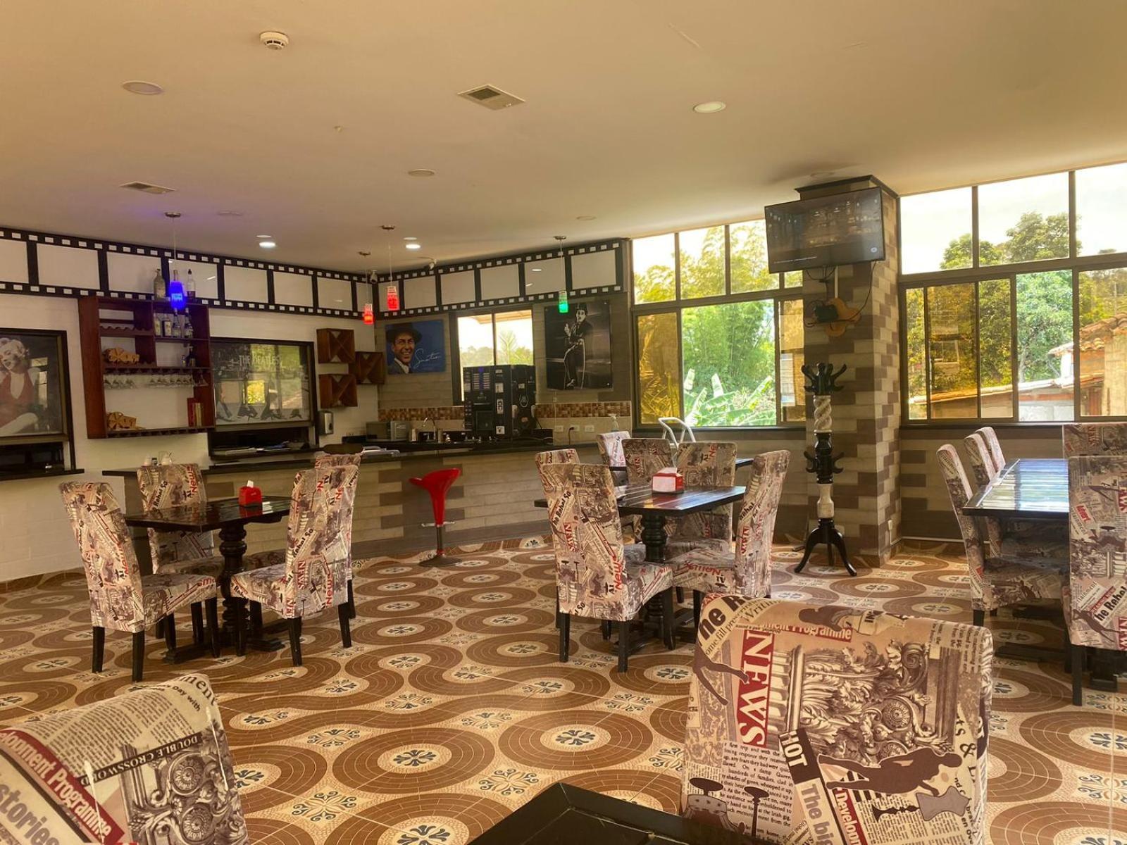 Hollywood Paradise Hotel リオネグロ エクステリア 写真